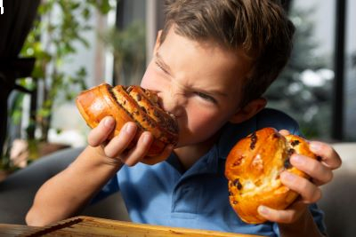 Compulsão alimentar na infância: como identificar e lidar?
